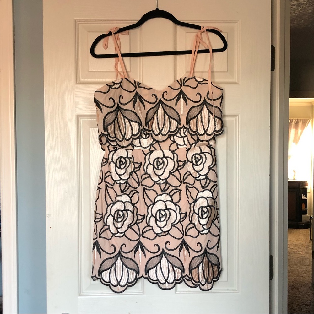 Gianni Bini Pink/Black Floral dress